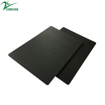 Tấm nhựa sóng màu 4 X8 PP Honeycomb Panel Green